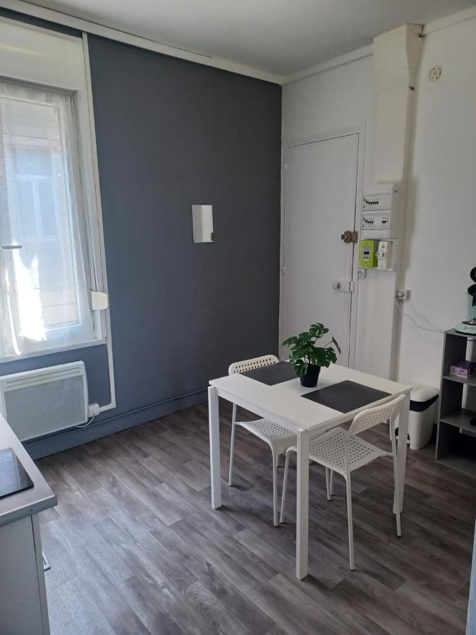 Appartamento Le Carnot Proche Gare Et Iut Chez Adrien Saint-Quentin  Esterno foto