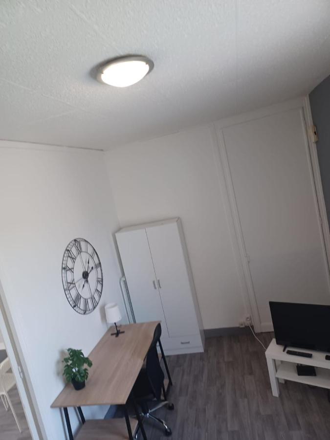 Appartamento Le Carnot Proche Gare Et Iut Chez Adrien Saint-Quentin  Esterno foto